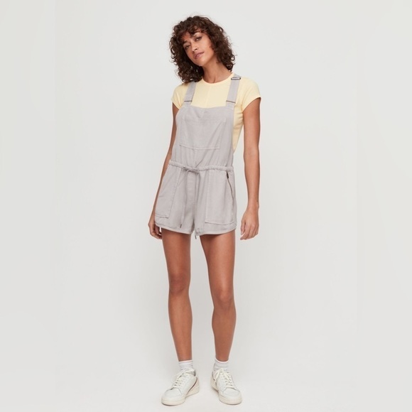 Aritzia Wilfred Beatriz Romper- Drawstring Overall Romper - Picture 2 of 14